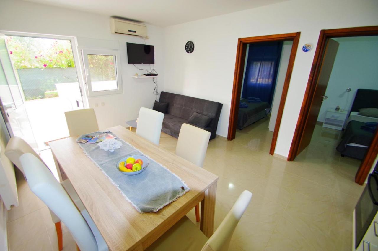 Apartment Pineta In Village Valbandon Dış mekan fotoğraf